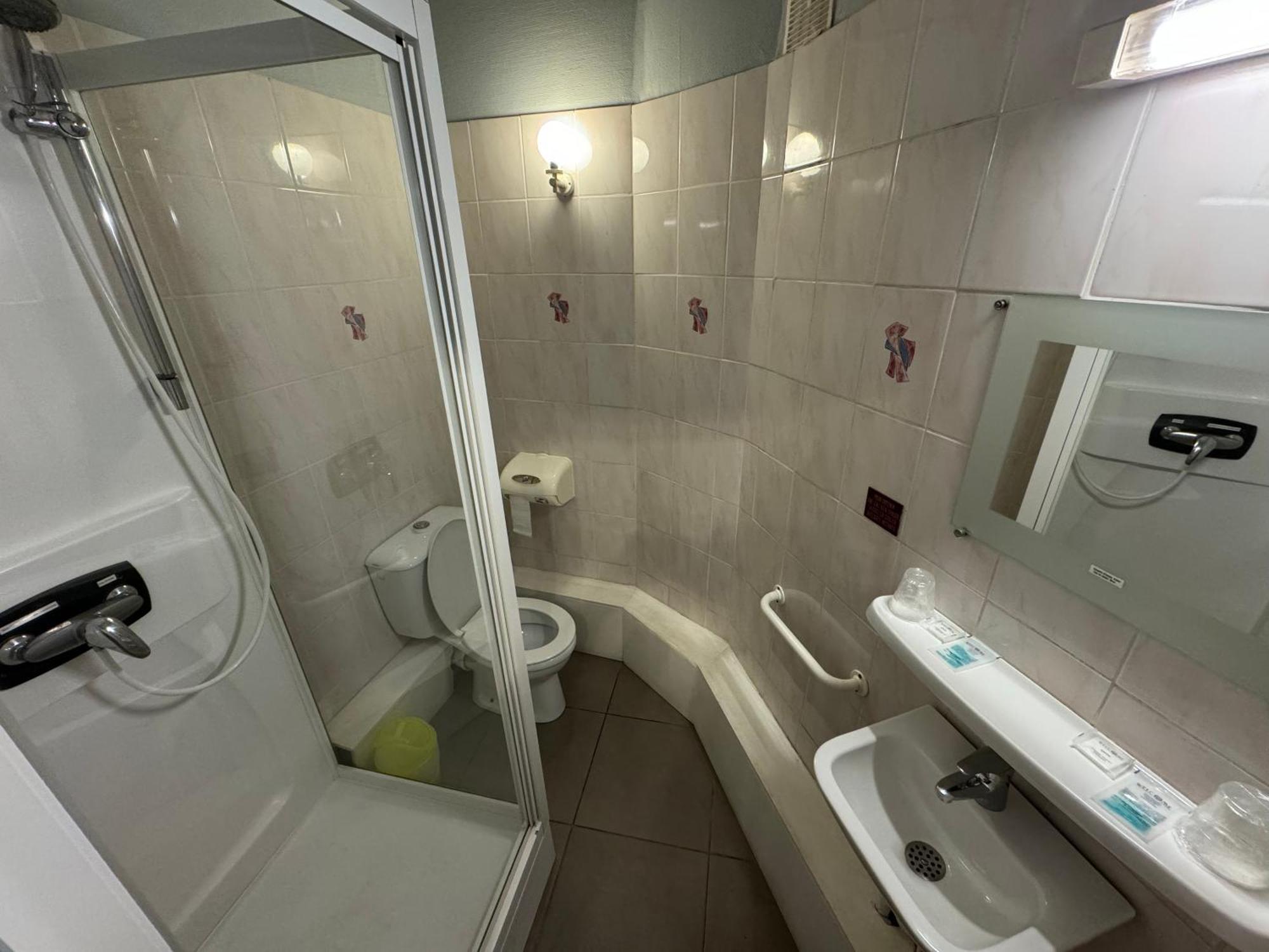 Le Terminus D'Albi Hotel Luaran gambar