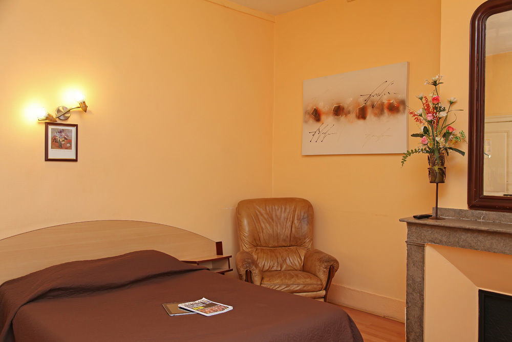 Le Terminus D'Albi Hotel Luaran gambar